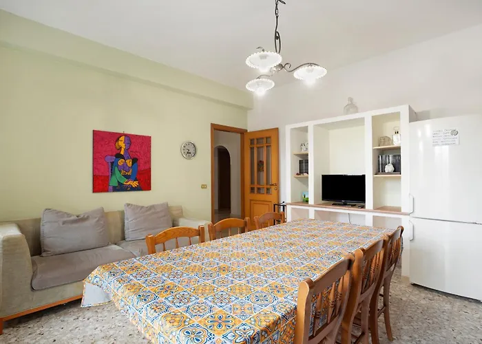 Trinacria House -